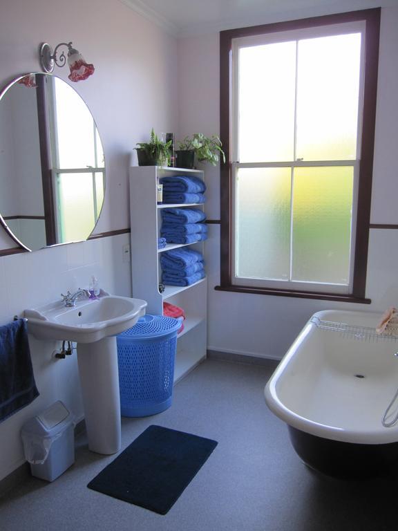 Bed and Breakfast Thyme Out Estate Halcombe Екстер'єр фото