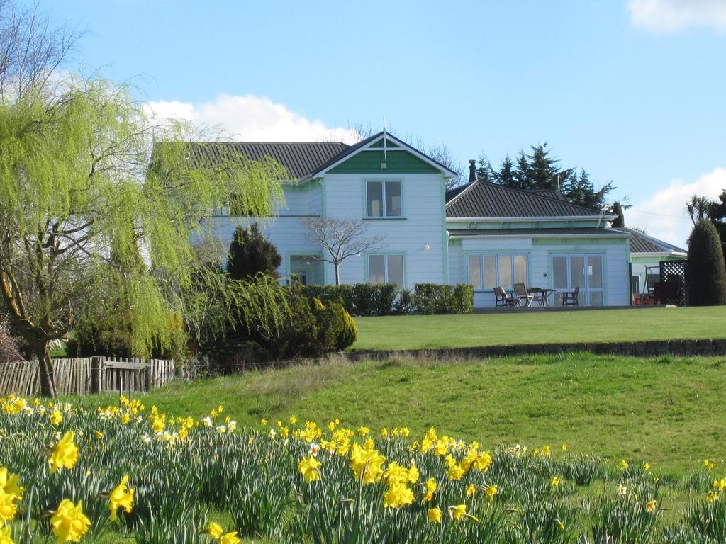 Bed and Breakfast Thyme Out Estate Halcombe Екстер'єр фото