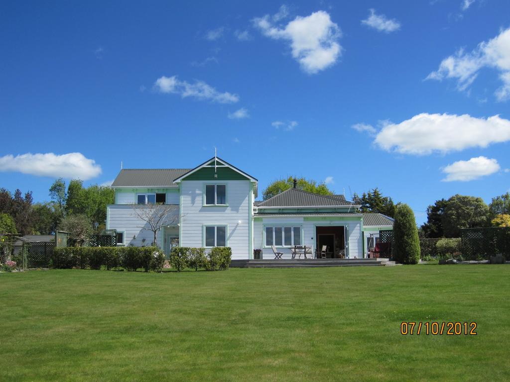 Bed and Breakfast Thyme Out Estate Halcombe Екстер'єр фото
