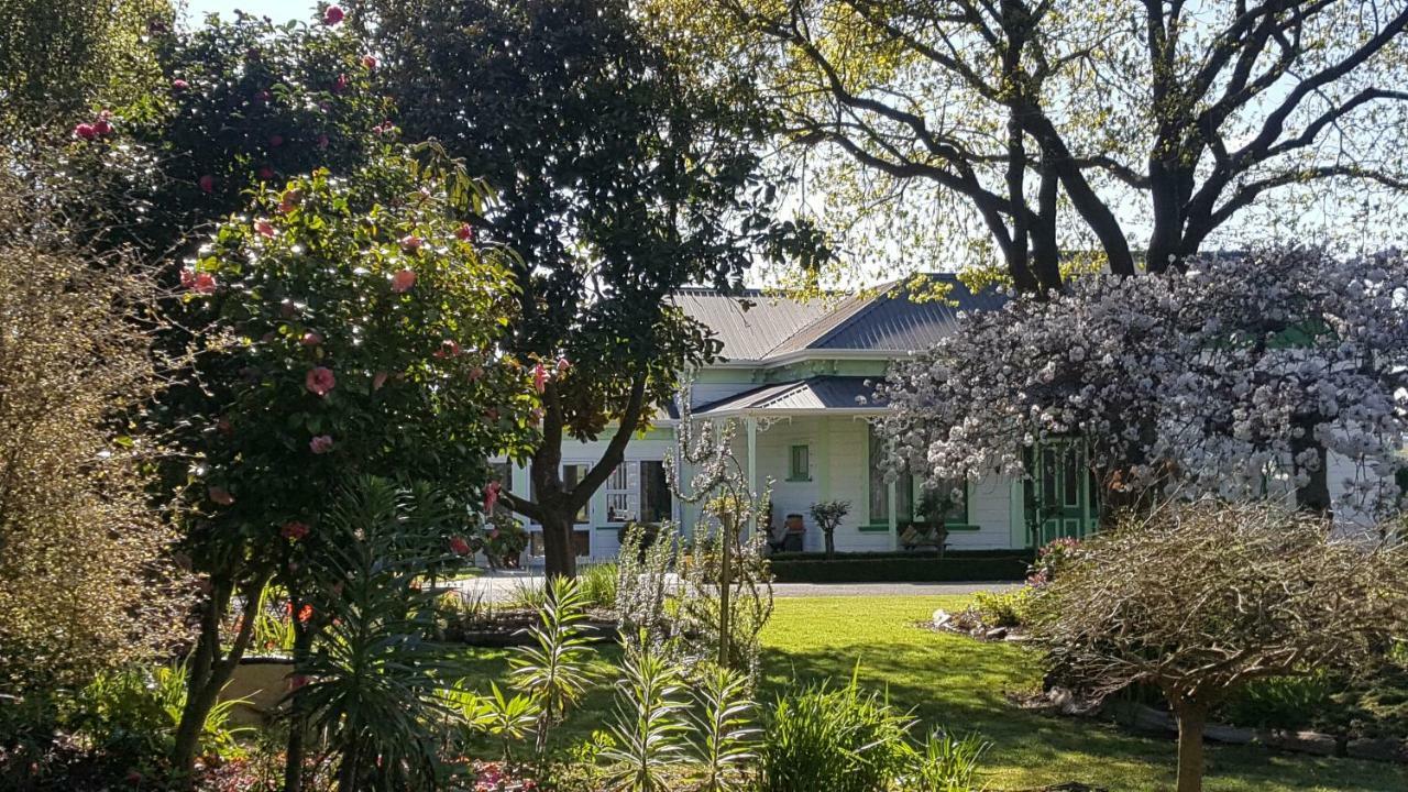 Bed and Breakfast Thyme Out Estate Halcombe Екстер'єр фото
