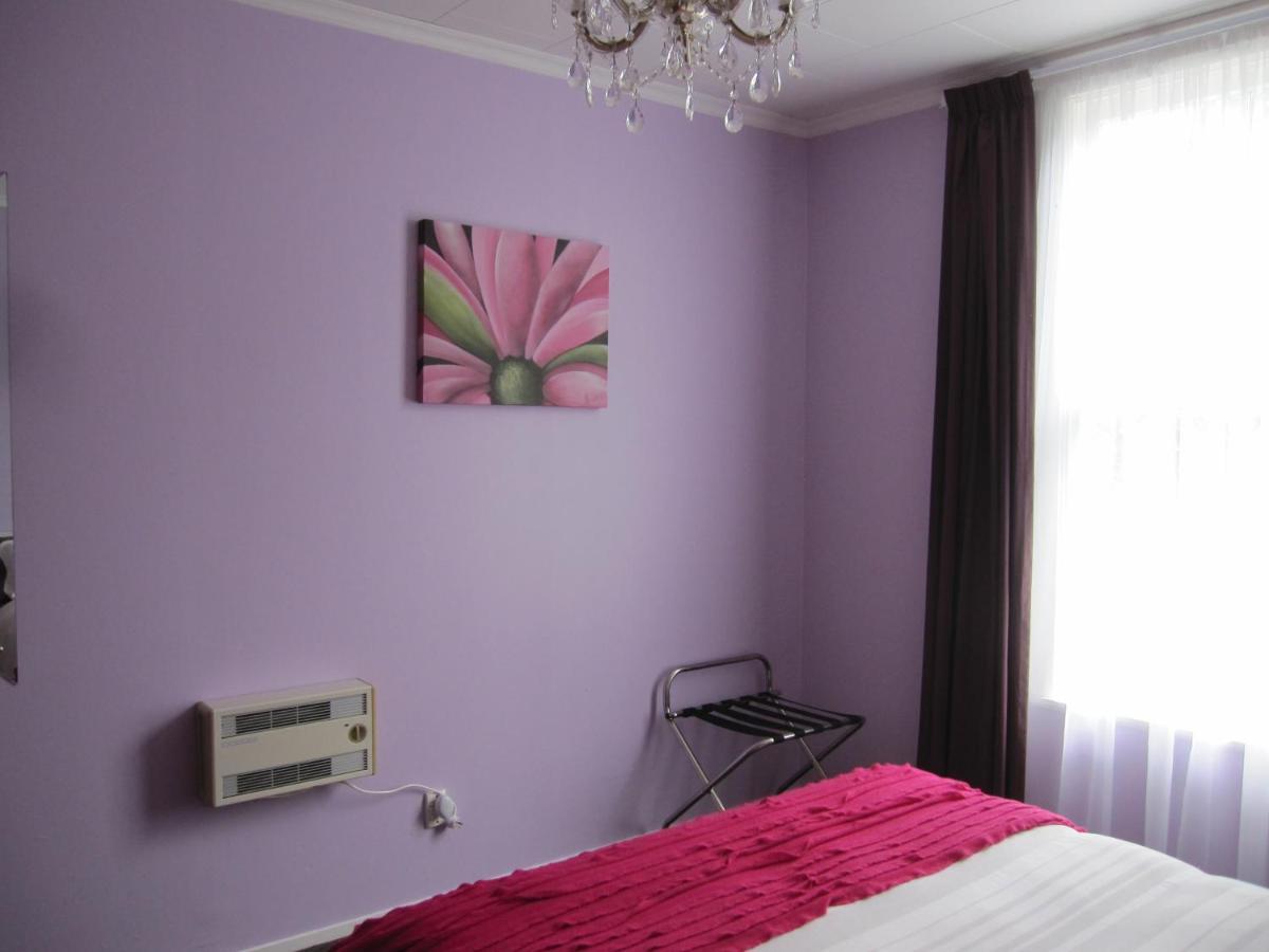 Bed and Breakfast Thyme Out Estate Halcombe Екстер'єр фото